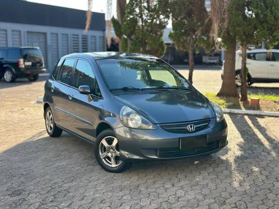 HONDA FIT 1.4 LX 8V FLEX 4P MANUAL HONDA FIT 1.4 LX 8V FLEX 4P MANUAL